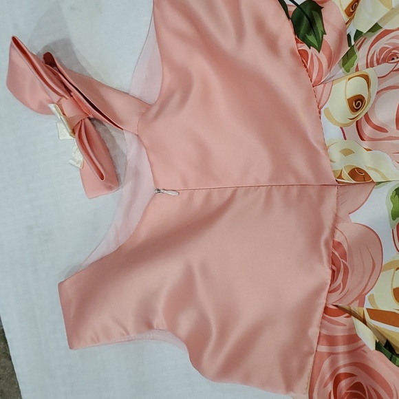 Girls floral dress size m - Picture 10 of 11